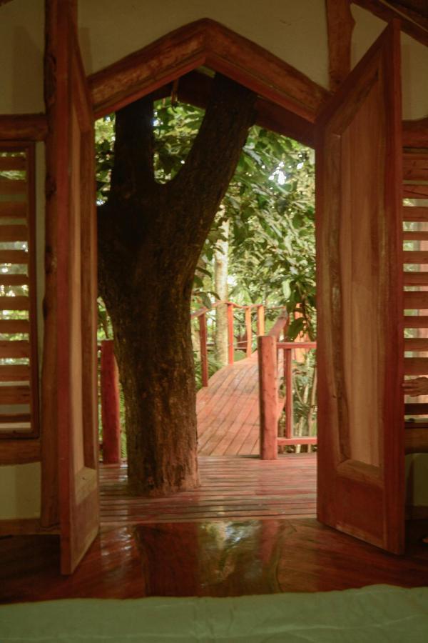 Tukulolo Treehouses Makaunga Dış mekan fotoğraf