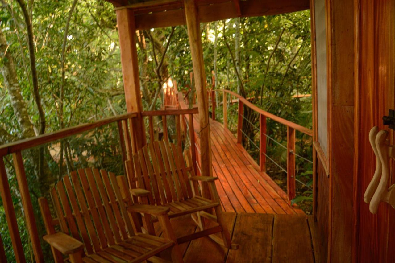Tukulolo Treehouses Makaunga Dış mekan fotoğraf